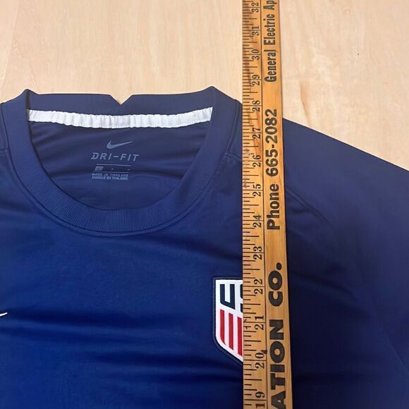 Vintage Y2K‎ Nike Dri-FIT Exclusive USA Soccer Jersey - Picture 2 of 5